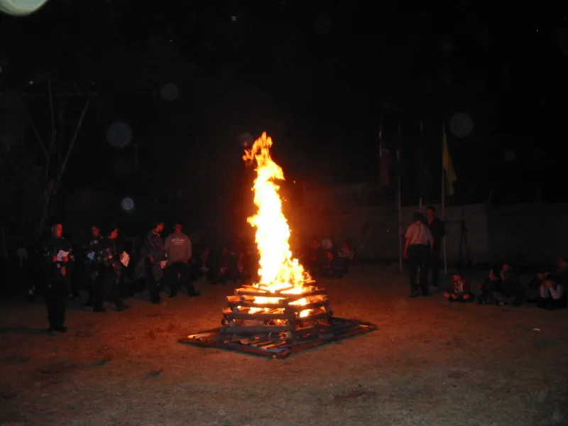 Group Campfire 2004, photo 10