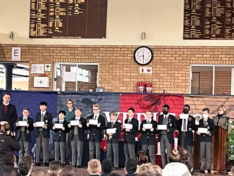 Academic colour scrolls for three Kengray scouts, photo 2