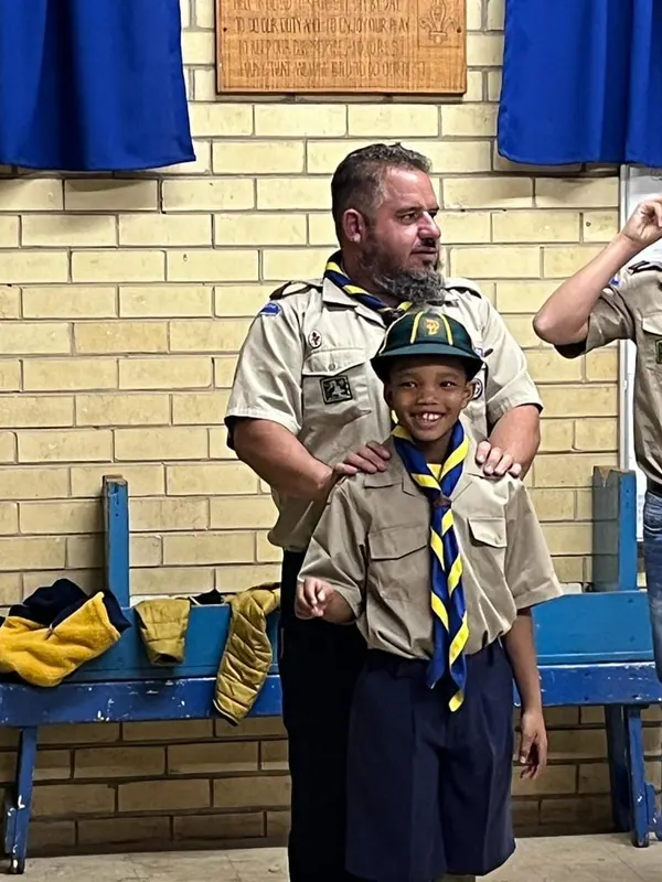 Cub investitures, photo 24