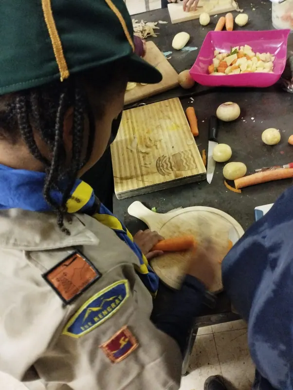 Cubs make soup for Kencare, photo 5